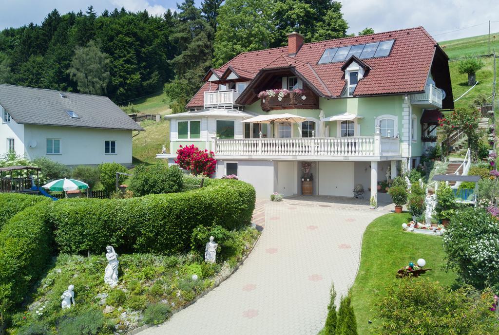 Privatzimmer Haus Gschweitl Apartment Semriach Екстериор снимка